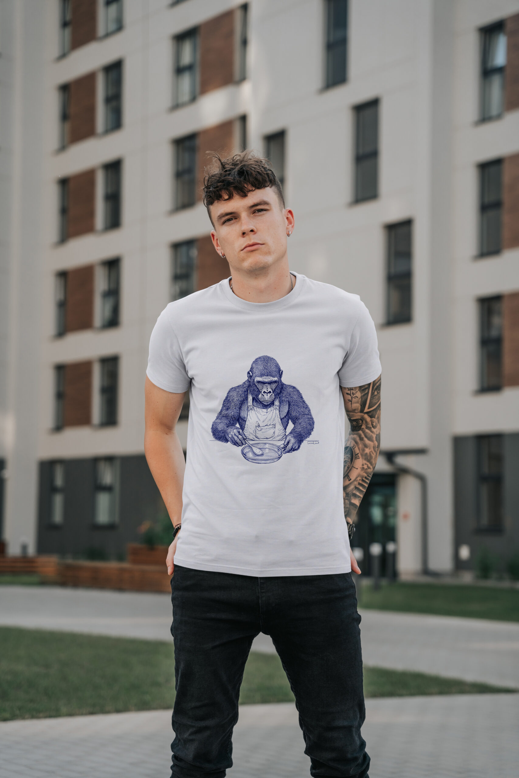 01 Ballpoint Gorilla Chef – white